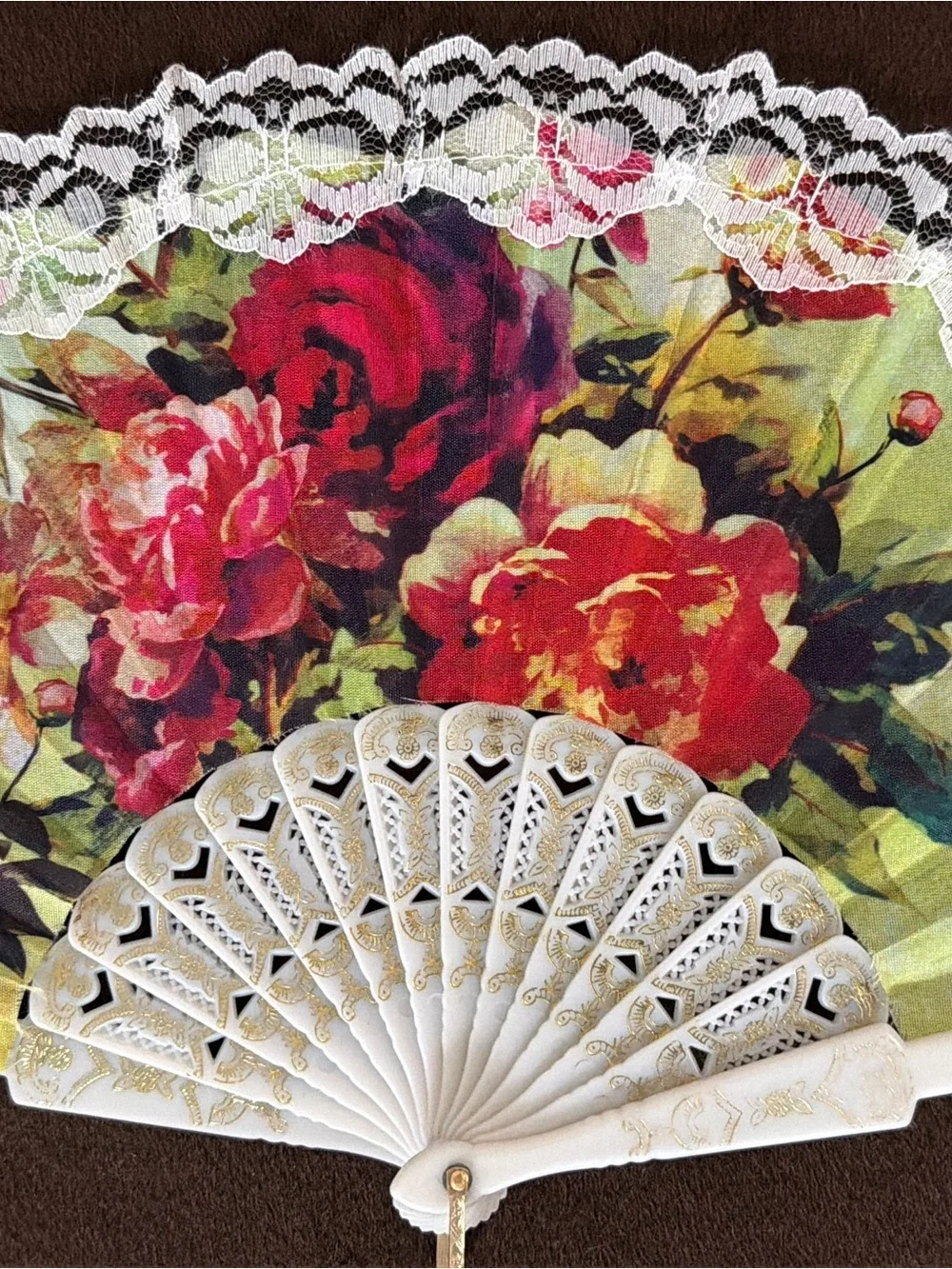 Barcelona Floral Lace Fan — Elegant Travel Find